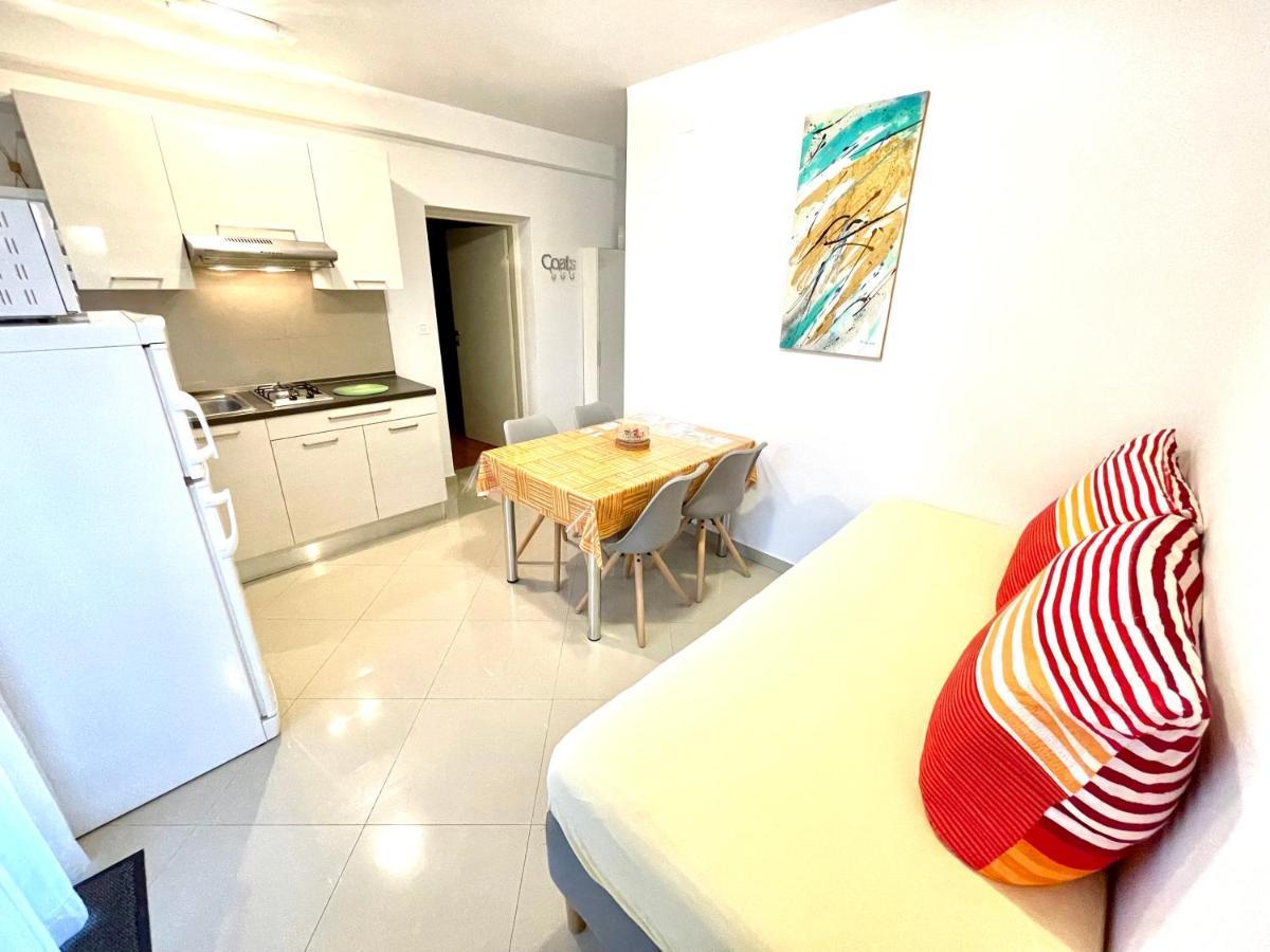 Apartments Villa Mattossi Rovinj Exteriör bild